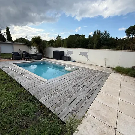 Maison Proche Aeroport Holiday home